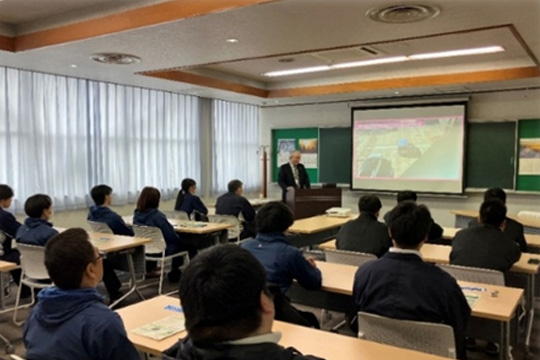 令和７年度活動報告　県内企業での講習会開催の様子