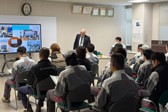 令和７年度活動報告　県内企業での講習会開催の様子